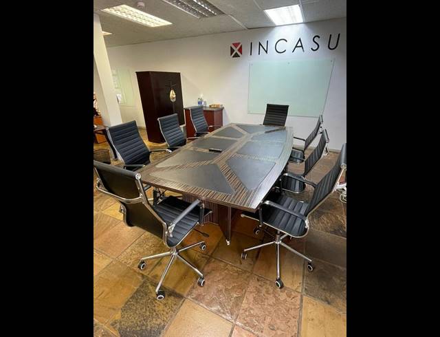 BUSINESS PROPERTY TO RENT IN ELDORAIGNE